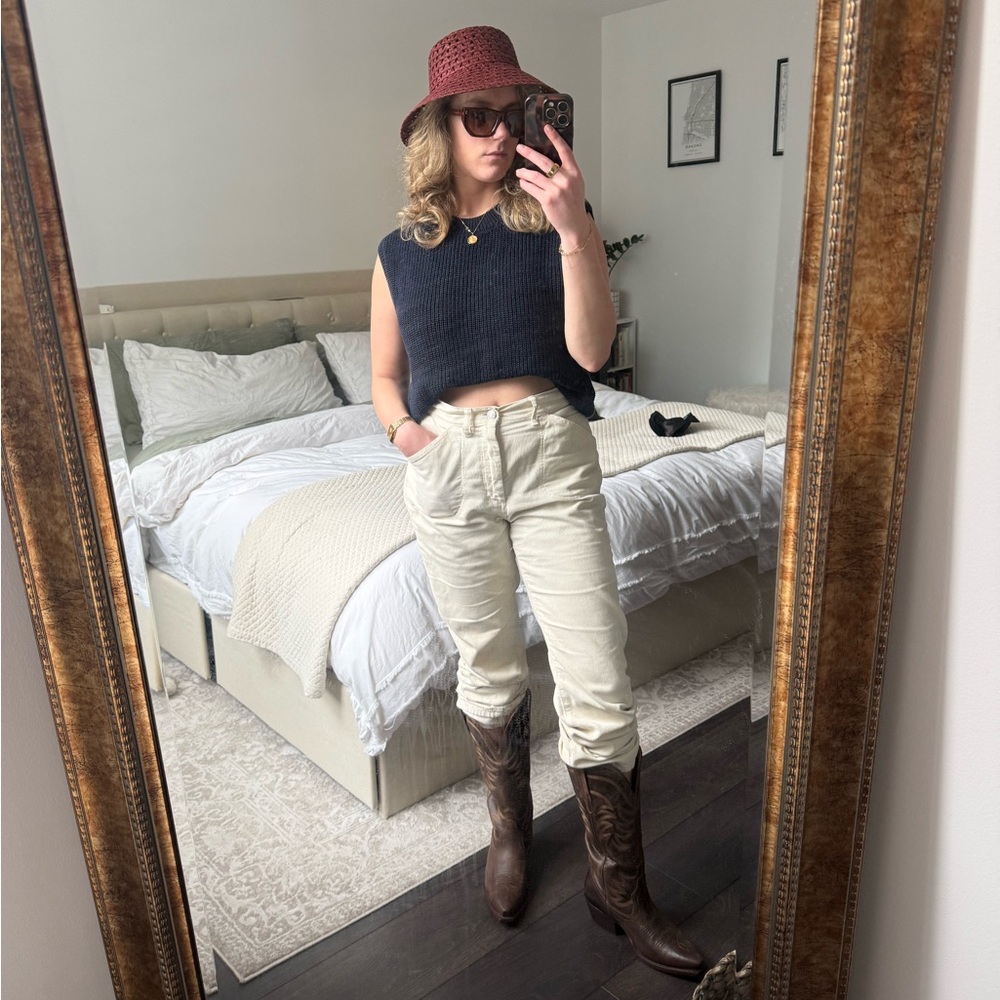Meet your Posher, Brooke